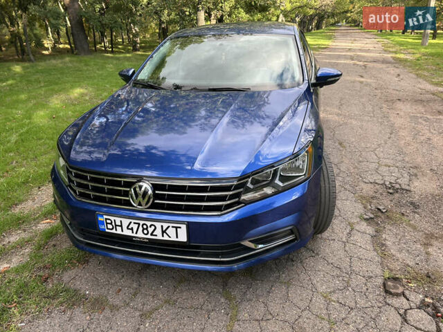 Синій Фольксваген Пассат, об'ємом двигуна 1.8 л та пробігом 112 тис. км за 12400 $, фото 2 на Automoto.ua