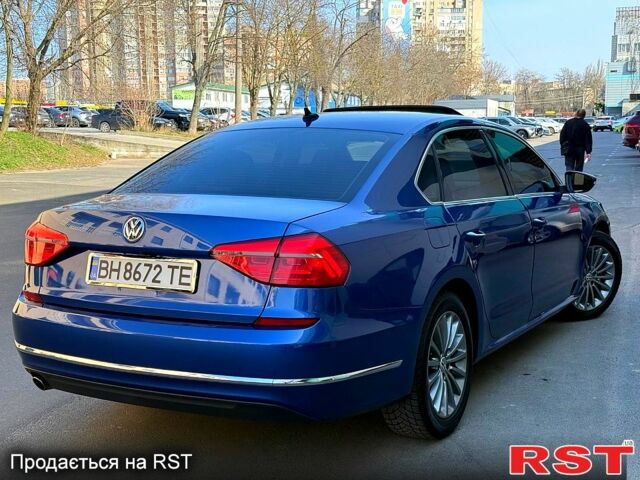 Синий Фольксваген Пассат, объемом двигателя 1.8 л и пробегом 191 тыс. км за 11500 $, фото 4 на Automoto.ua