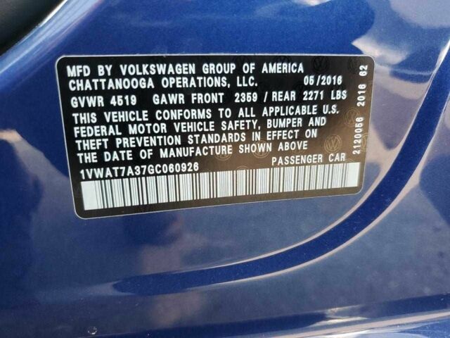 Синій Фольксваген Пассат, об'ємом двигуна 1.8 л та пробігом 129 тис. км за 1400 $, фото 11 на Automoto.ua