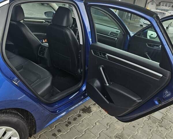 Синій Фольксваген Пассат, об'ємом двигуна 1.8 л та пробігом 146 тис. км за 13500 $, фото 17 на Automoto.ua