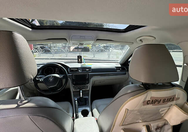 Синий Фольксваген Пассат, объемом двигателя 1.8 л и пробегом 160 тыс. км за 14500 $, фото 5 на Automoto.ua