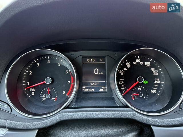 Синий Фольксваген Пассат, объемом двигателя 1.8 л и пробегом 180 тыс. км за 11500 $, фото 44 на Automoto.ua
