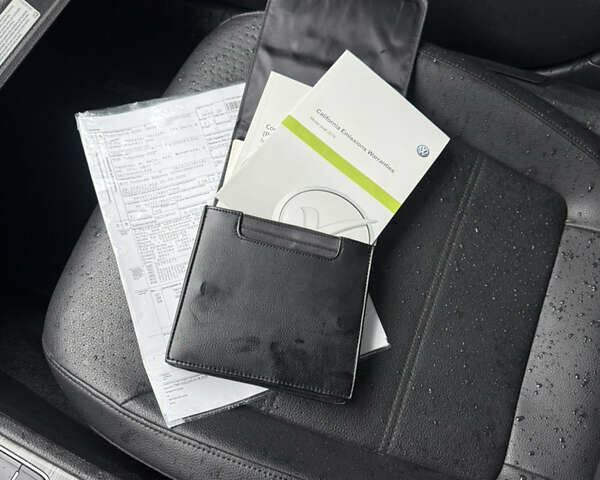 Синий Фольксваген Пассат, объемом двигателя 1.8 л и пробегом 197 тыс. км за 12599 $, фото 39 на Automoto.ua