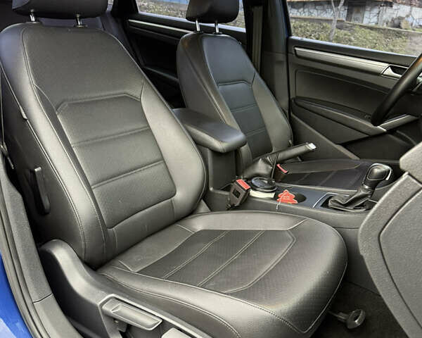 Синий Фольксваген Пассат, объемом двигателя 1.8 л и пробегом 173 тыс. км за 11000 $, фото 11 на Automoto.ua