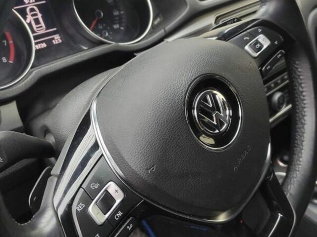 Синий Фольксваген Пассат, объемом двигателя 1.8 л и пробегом 157 тыс. км за 12999 $, фото 7 на Automoto.ua