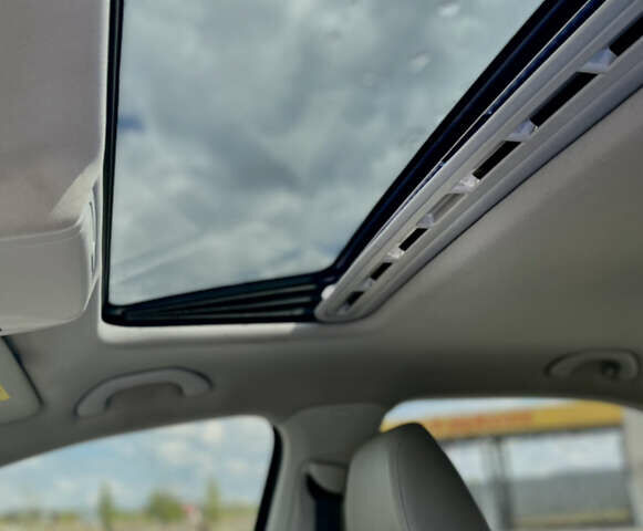 Синій Фольксваген Пассат, об'ємом двигуна 1.8 л та пробігом 226 тис. км за 12999 $, фото 11 на Automoto.ua