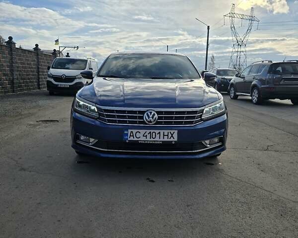 Фольксваген Пассат 2016 в Луцке на Automoto.ua Синий Фольксваген Пассат, объемом двигателя 1.8 л и пробегом 255 тыс. км за 12199 $, фото 5 на Automoto.ua