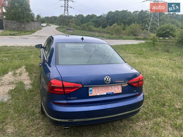 Синій Фольксваген Пассат, об'ємом двигуна 1.8 л та пробігом 270 тис. км за 11800 $, фото 9 на Automoto.ua