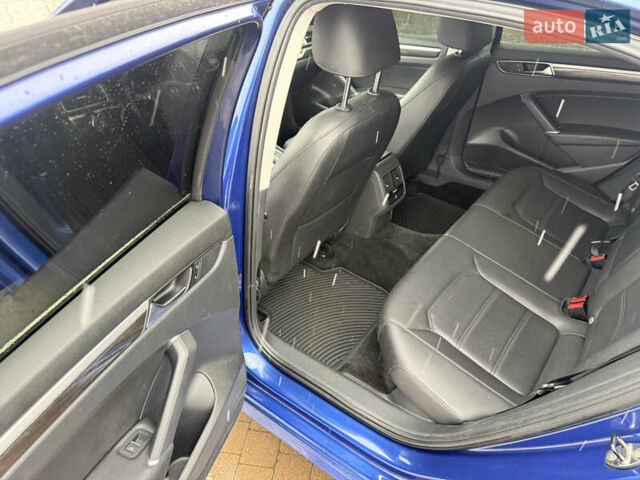 Синий Фольксваген Пассат, объемом двигателя 1.8 л и пробегом 197 тыс. км за 12599 $, фото 25 на Automoto.ua