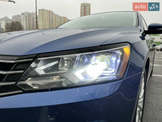 Синій Фольксваген Пассат, об'ємом двигуна 1.8 л та пробігом 173 тис. км за 13800 $, фото 7 на Automoto.ua