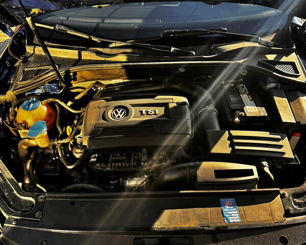 Синий Фольксваген Пассат, объемом двигателя 1.8 л и пробегом 180 тыс. км за 13300 $, фото 2 на Automoto.ua