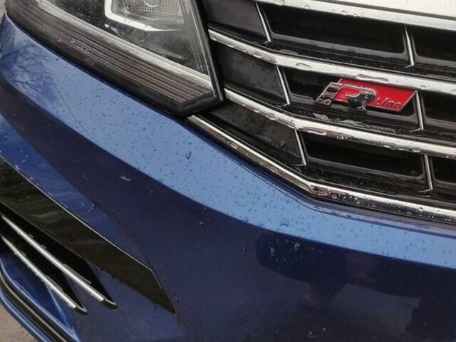 Синий Фольксваген Пассат, объемом двигателя 1.8 л и пробегом 157 тыс. км за 12999 $, фото 5 на Automoto.ua