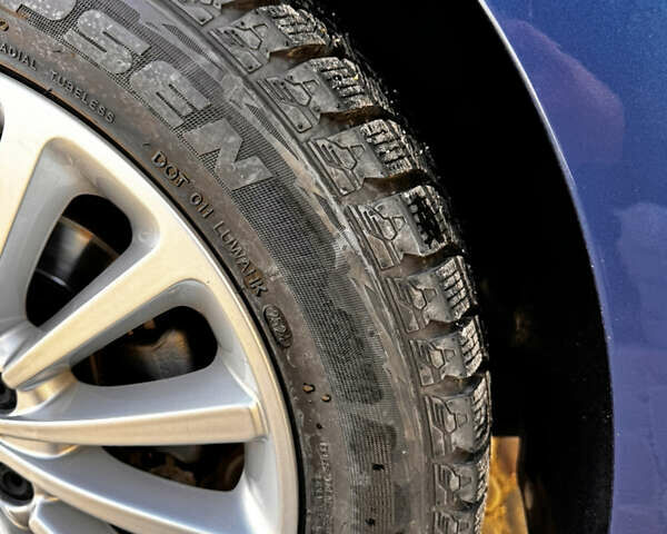 Синий Фольксваген Пассат, объемом двигателя 1.8 л и пробегом 180 тыс. км за 13300 $, фото 11 на Automoto.ua