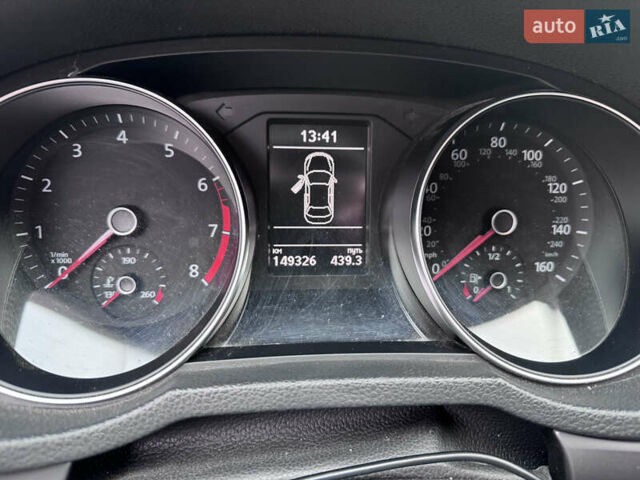 Синий Фольксваген Пассат, объемом двигателя 1.8 л и пробегом 149 тыс. км за 14200 $, фото 9 на Automoto.ua