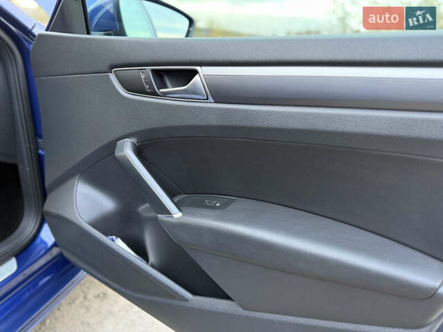 Синий Фольксваген Пассат, объемом двигателя 1.8 л и пробегом 180 тыс. км за 11500 $, фото 38 на Automoto.ua