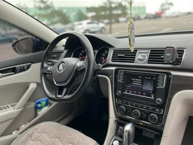 Синий Фольксваген Пассат, объемом двигателя 1.8 л и пробегом 90 тыс. км за 15000 $, фото 4 на Automoto.ua