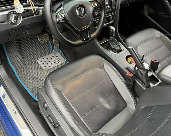 Синий Фольксваген Пассат, объемом двигателя 1.8 л и пробегом 173 тыс. км за 11000 $, фото 12 на Automoto.ua