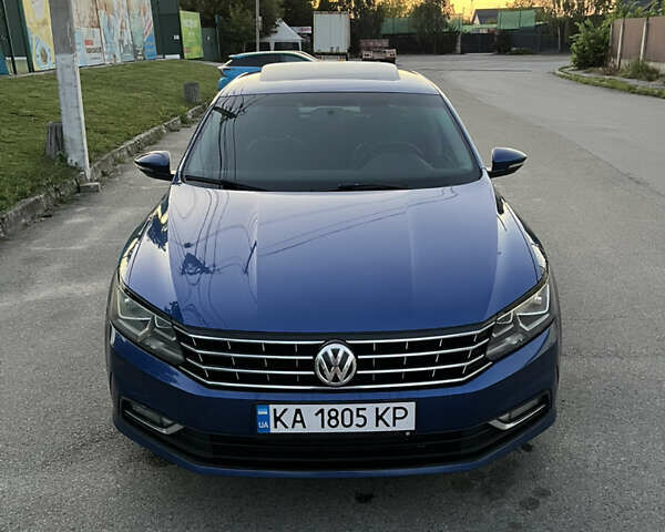 Синій Фольксваген Пассат, об'ємом двигуна 1.8 л та пробігом 160 тис. км за 14100 $, фото 9 на Automoto.ua