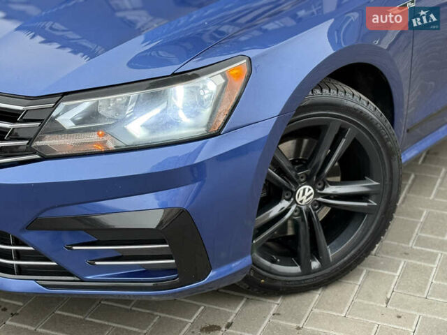 Синій Фольксваген Пассат, об'ємом двигуна 1.8 л та пробігом 179 тис. км за 12999 $, фото 5 на Automoto.ua