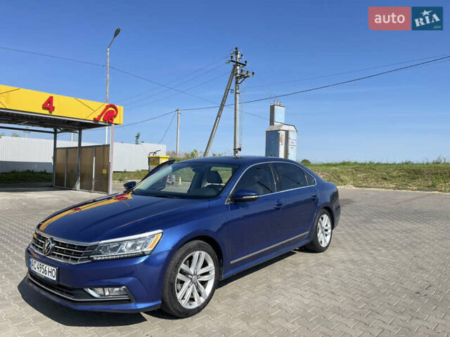 Синій Фольксваген Пассат, об'ємом двигуна 1.8 л та пробігом 226 тис. км за 12999 $, фото 5 на Automoto.ua