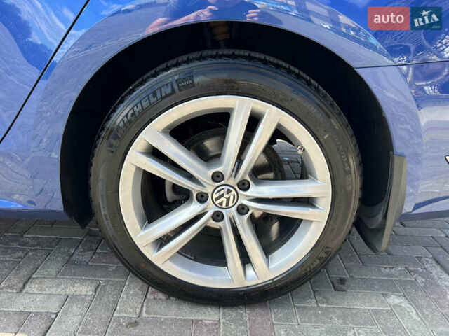 Синій Фольксваген Пассат, об'ємом двигуна 1.8 л та пробігом 120 тис. км за 15000 $, фото 6 на Automoto.ua