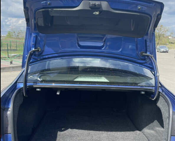 Синій Фольксваген Пассат, об'ємом двигуна 1.8 л та пробігом 226 тис. км за 12999 $, фото 12 на Automoto.ua