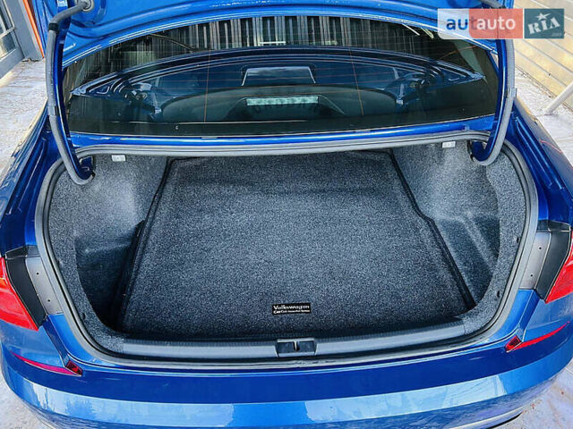 Синий Фольксваген Пассат, объемом двигателя 1.8 л и пробегом 119 тыс. км за 13399 $, фото 17 на Automoto.ua