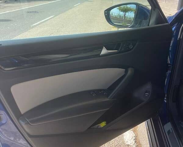 Фольксваген Пассат 2016 в Киеве на Automoto.ua Синий Фольксваген Пассат, объемом двигателя 1.8 л и пробегом 123 тыс. км за 11400 $, фото 8 на Automoto.ua