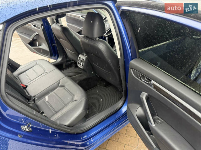 Синий Фольксваген Пассат, объемом двигателя 1.8 л и пробегом 197 тыс. км за 12599 $, фото 28 на Automoto.ua