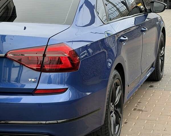 Синий Фольксваген Пассат, объемом двигателя 1.8 л и пробегом 179 тыс. км за 13800 $, фото 21 на Automoto.ua