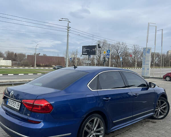 Синий Фольксваген Пассат, объемом двигателя 1.8 л и пробегом 100 тыс. км за 15200 $, фото 7 на Automoto.ua