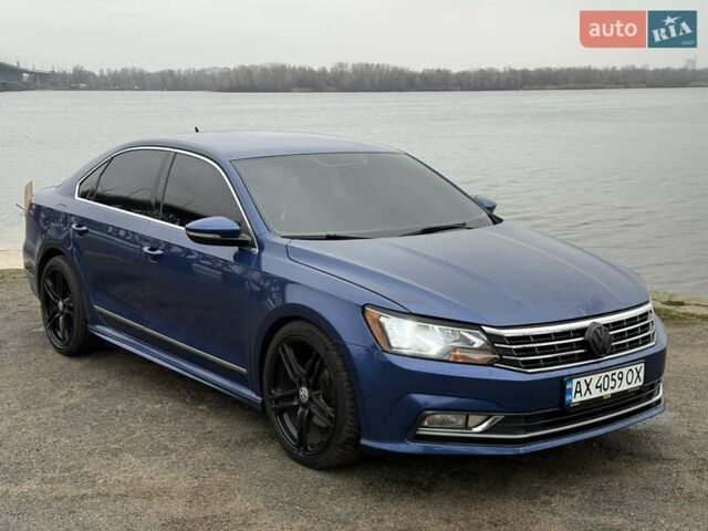 Синий Фольксваген Пассат, объемом двигателя 1.8 л и пробегом 173 тыс. км за 11000 $, фото 1 на Automoto.ua