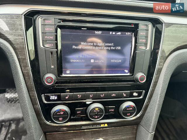 Синій Фольксваген Пассат, об'ємом двигуна 1.8 л та пробігом 173 тис. км за 13800 $, фото 8 на Automoto.ua