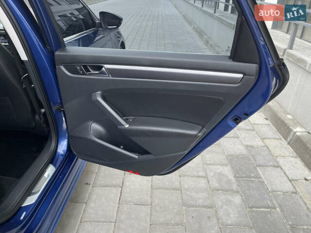 Синий Фольксваген Пассат, объемом двигателя 1.8 л и пробегом 219 тыс. км за 12900 $, фото 24 на Automoto.ua