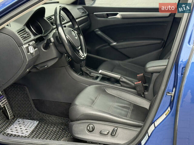 Синій Фольксваген Пассат, об'ємом двигуна 1.8 л та пробігом 179 тис. км за 12999 $, фото 30 на Automoto.ua