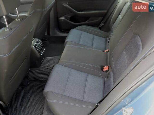 Синій Фольксваген Пассат, об'ємом двигуна 1.4 л та пробігом 203 тис. км за 16500 $, фото 5 на Automoto.ua