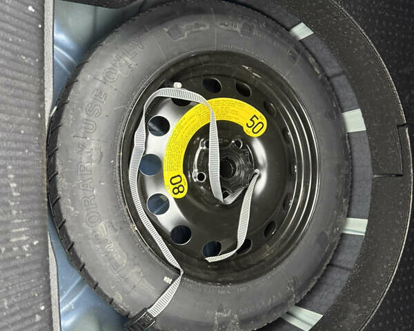 Синий Фольксваген Пассат, объемом двигателя 1.8 л и пробегом 197 тыс. км за 12599 $, фото 27 на Automoto.ua