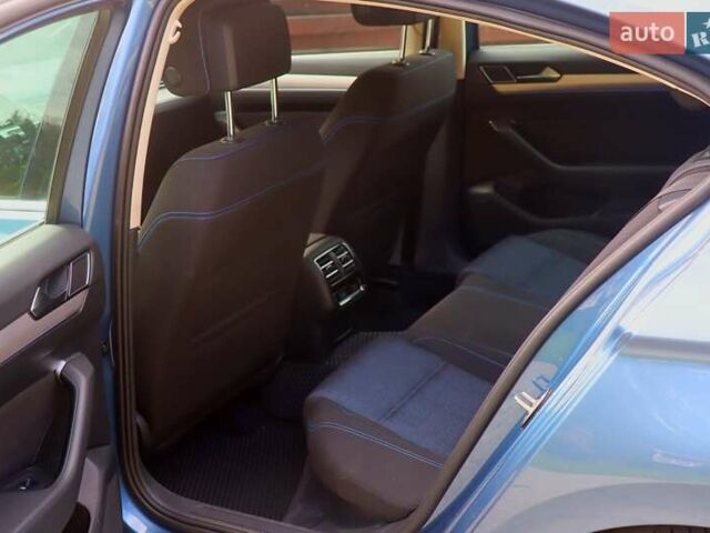 Синій Фольксваген Пассат, об'ємом двигуна 1.4 л та пробігом 203 тис. км за 16500 $, фото 7 на Automoto.ua