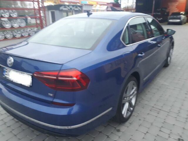 Синий Фольксваген Пассат, объемом двигателя 1.8 л и пробегом 125 тыс. км за 12900 $, фото 4 на Automoto.ua