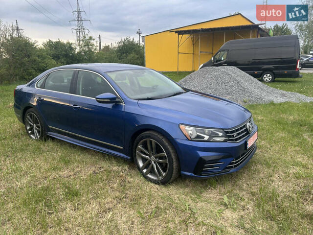 Синій Фольксваген Пассат, об'ємом двигуна 1.8 л та пробігом 270 тис. км за 11800 $, фото 14 на Automoto.ua