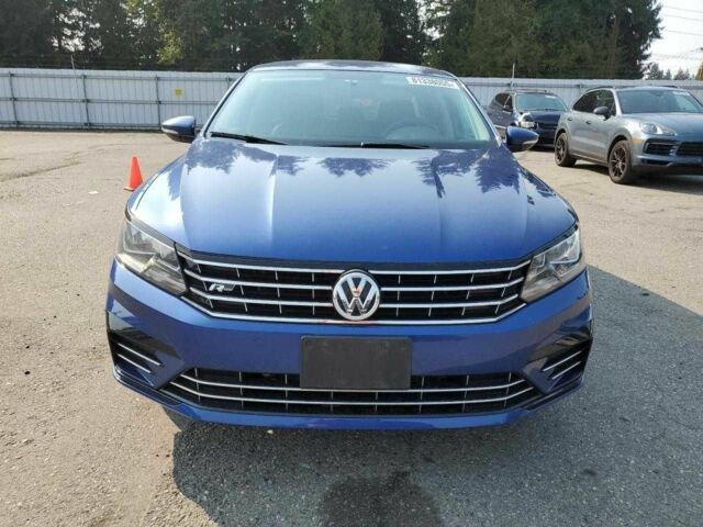 Синій Фольксваген Пассат, об'ємом двигуна 1.8 л та пробігом 129 тис. км за 1400 $, фото 4 на Automoto.ua