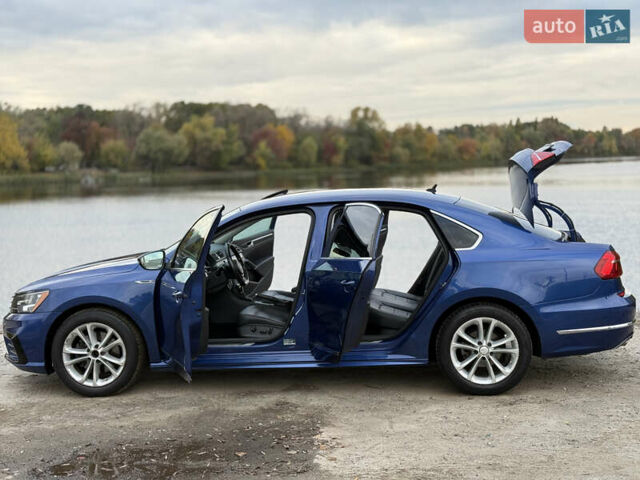 Синий Фольксваген Пассат, объемом двигателя 1.8 л и пробегом 180 тыс. км за 11500 $, фото 23 на Automoto.ua