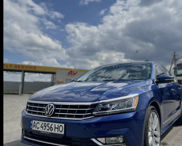Синій Фольксваген Пассат, об'ємом двигуна 1.8 л та пробігом 226 тис. км за 12999 $, фото 1 на Automoto.ua