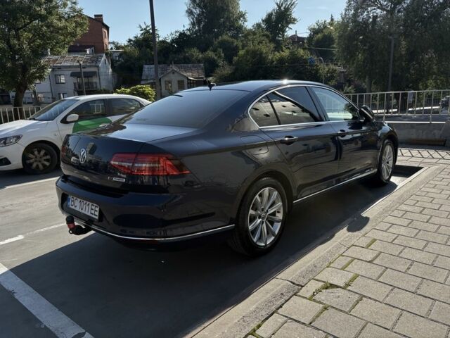 Синий Фольксваген Пассат, объемом двигателя 1.6 л и пробегом 209 тыс. км за 16000 $, фото 4 на Automoto.ua