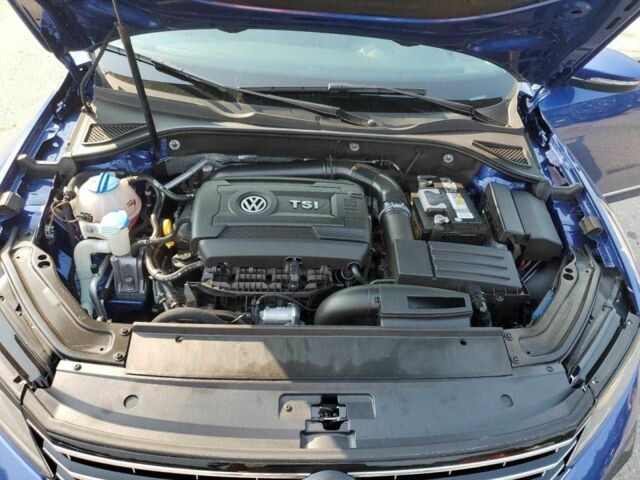 Синій Фольксваген Пассат, об'ємом двигуна 1.8 л та пробігом 129 тис. км за 1400 $, фото 10 на Automoto.ua