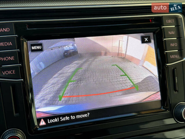 Синій Фольксваген Пассат, об'ємом двигуна 1.8 л та пробігом 93 тис. км за 13950 $, фото 38 на Automoto.ua