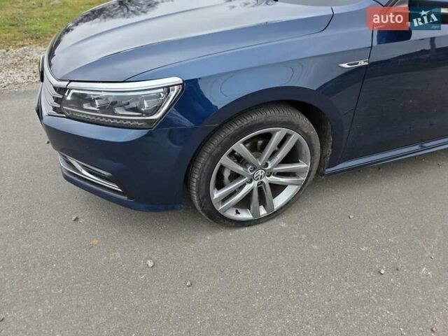 Синий Фольксваген Пассат, объемом двигателя 2 л и пробегом 80 тыс. км за 13600 $, фото 3 на Automoto.ua
