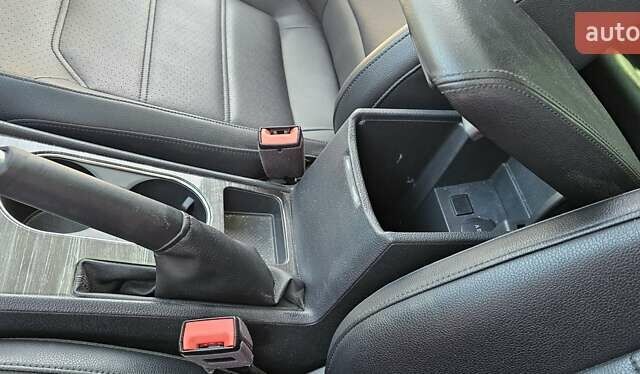 Синий Фольксваген Пассат, объемом двигателя 1.98 л и пробегом 117 тыс. км за 16500 $, фото 27 на Automoto.ua