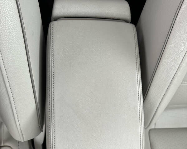 Синий Фольксваген Пассат, объемом двигателя 1.8 л и пробегом 160 тыс. км за 12950 $, фото 62 на Automoto.ua