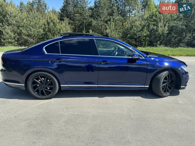 Синий Фольксваген Пассат, объемом двигателя 1.97 л и пробегом 200 тыс. км за 22999 $, фото 10 на Automoto.ua